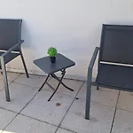 Avec Grande Terrasse Amenagee Privee Apartment