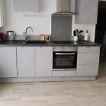 Apartment Avec Grande Terrasse Amenagee Privee La Teste-de-Buch