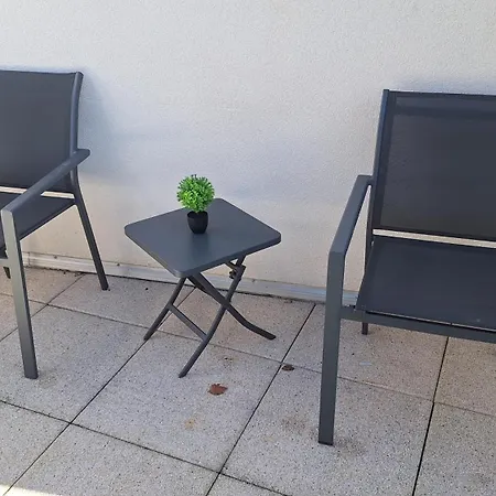 T3 Avec Terrasse 2 Parkings Wi-Fi Fibre 4 Pers Διαμέρισμα